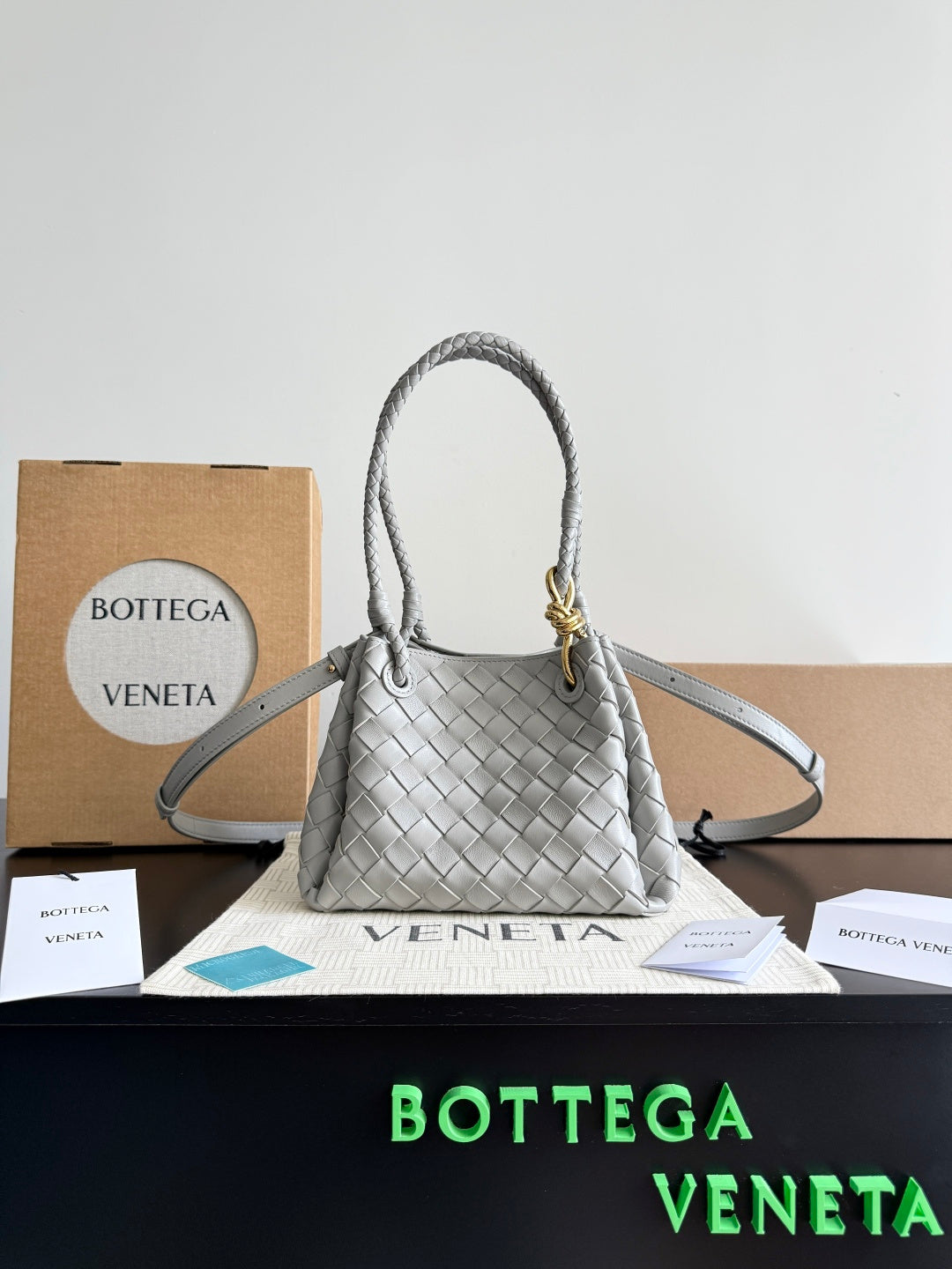 Bottega Veneta Gray & Black Designer Handbag Edition 5