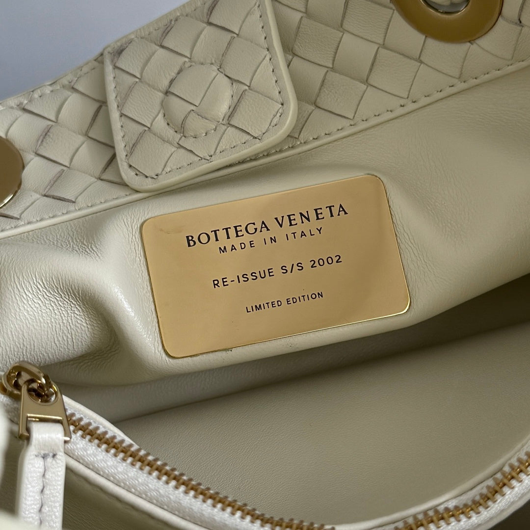 Bottega Veneta 836261 Silver Tote Bag - detail image 6