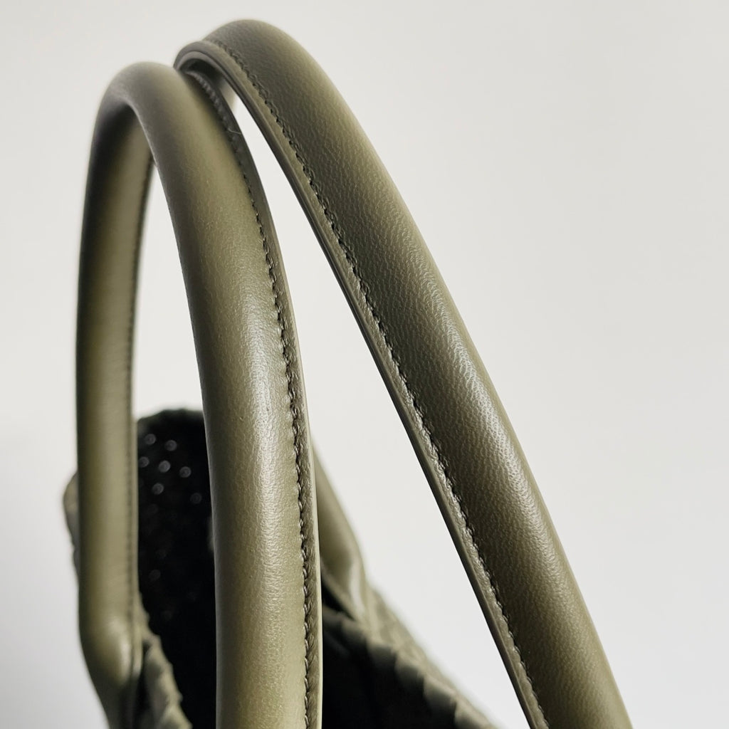Bottega Veneta 608811 Black & Olive Green Designer Handbag - detail image 8
