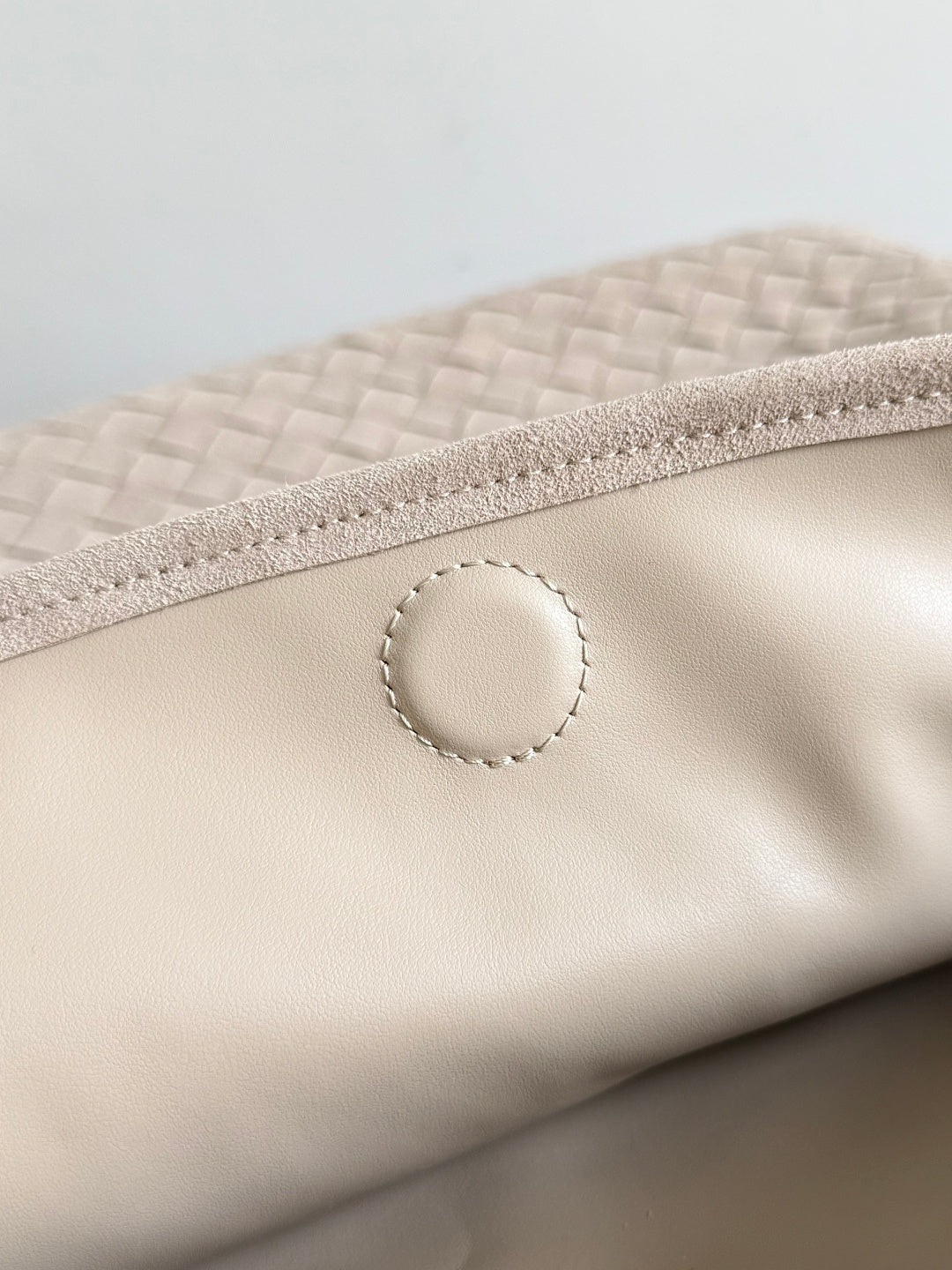 Bottega Veneta 763970 Silver Designer Handbag - detail image 5