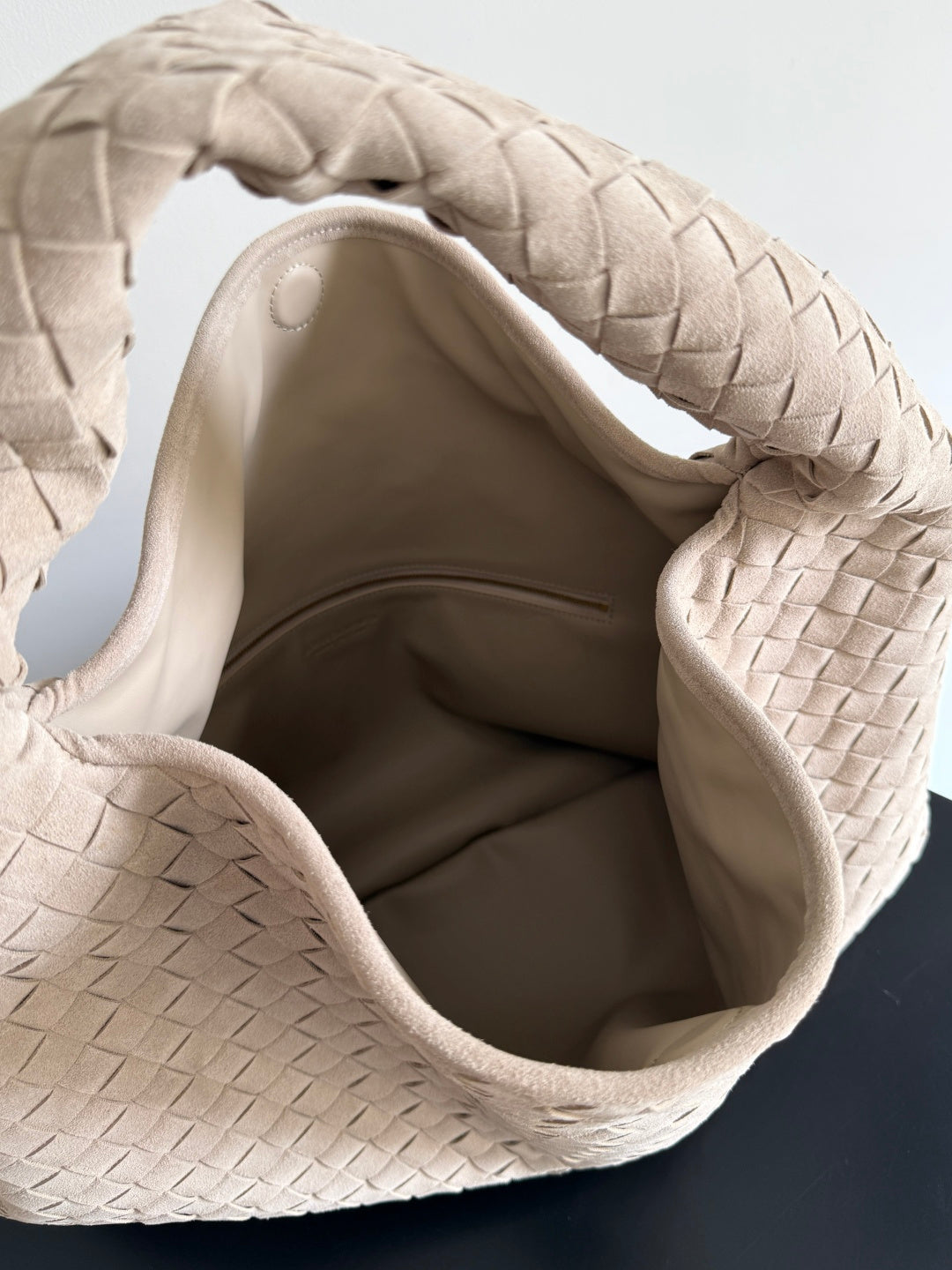 Bottega Veneta 763970 Silver Designer Handbag - detail image 9