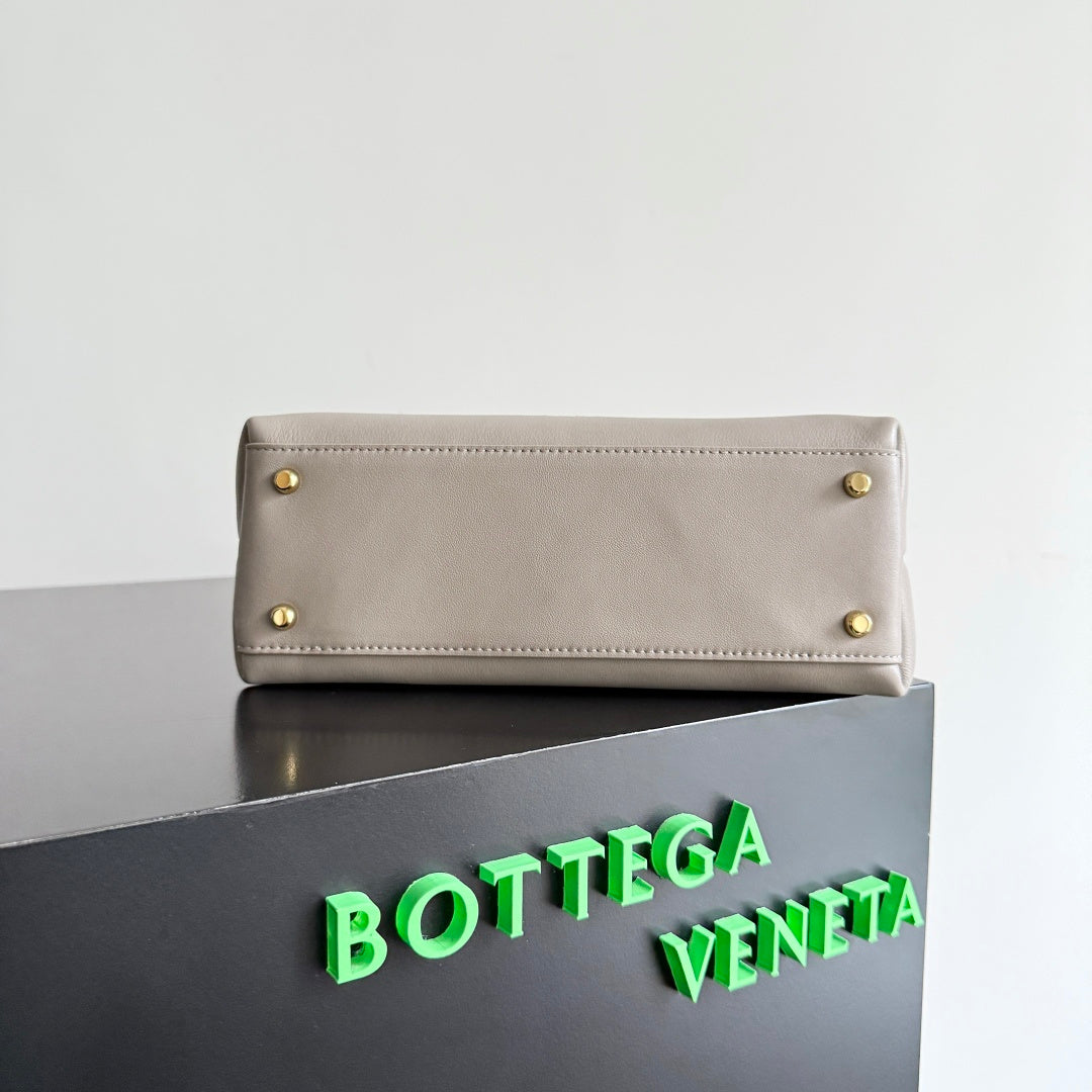 Bottega Veneta 835835 Silver Designer Handbag Edition 2 - detail image 4
