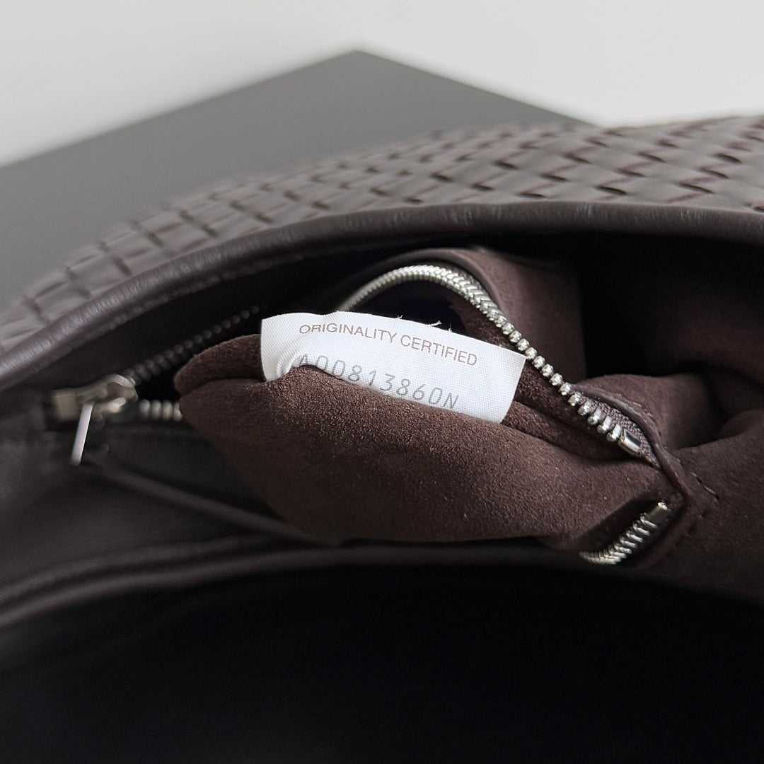 Bottega Veneta 836918 Black Designer Handbag - detail image 4