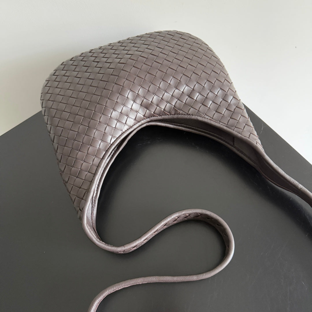 Bottega Veneta 836918 Black Designer Handbag - detail image 3