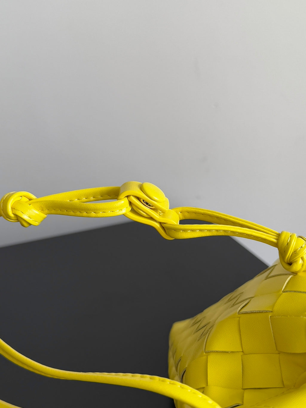 Bottega Veneta 796728 Yellow Hobo Bag - detail image 4