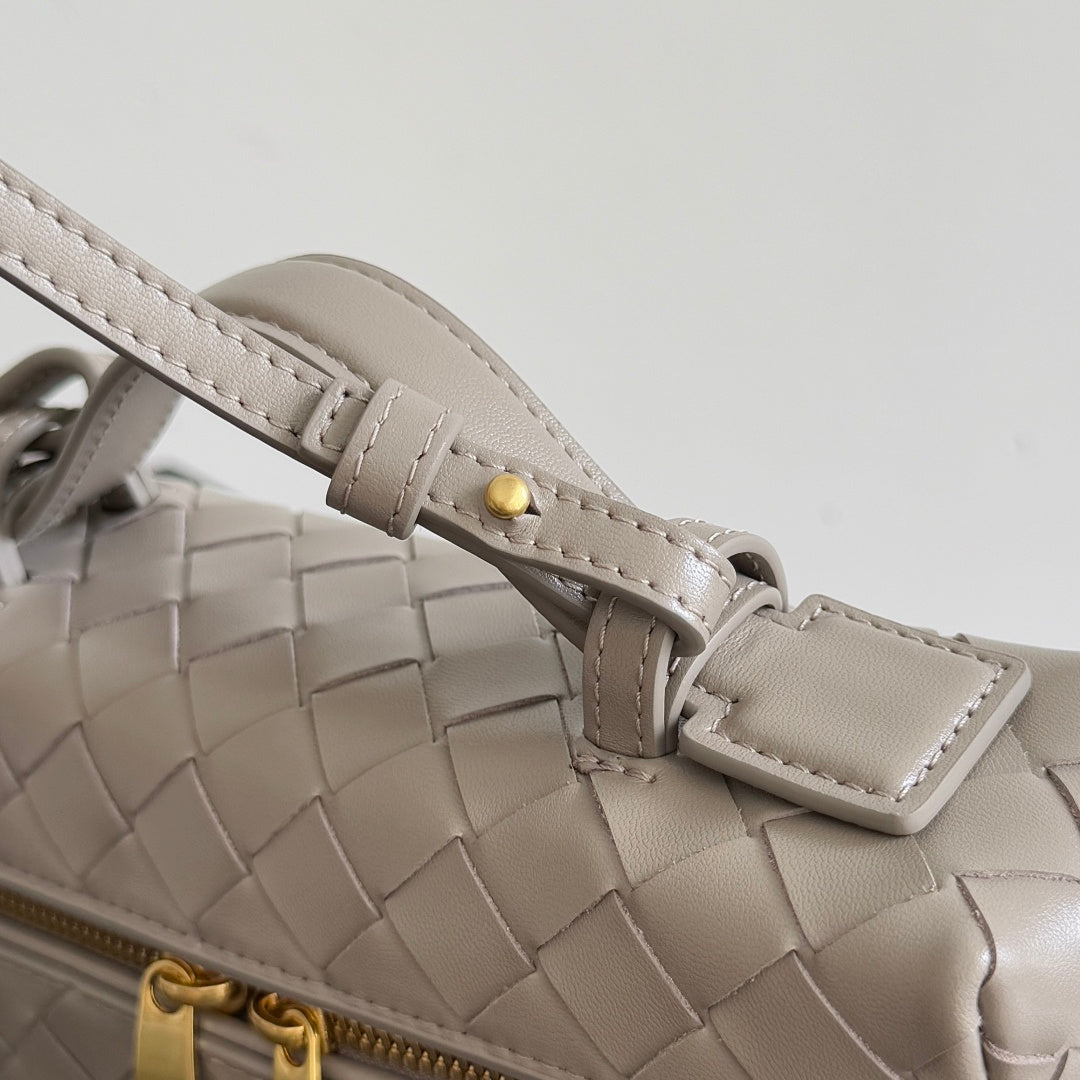 Bottega Veneta 789109 Gray Designer Handbag Edition 5 - detail image 4