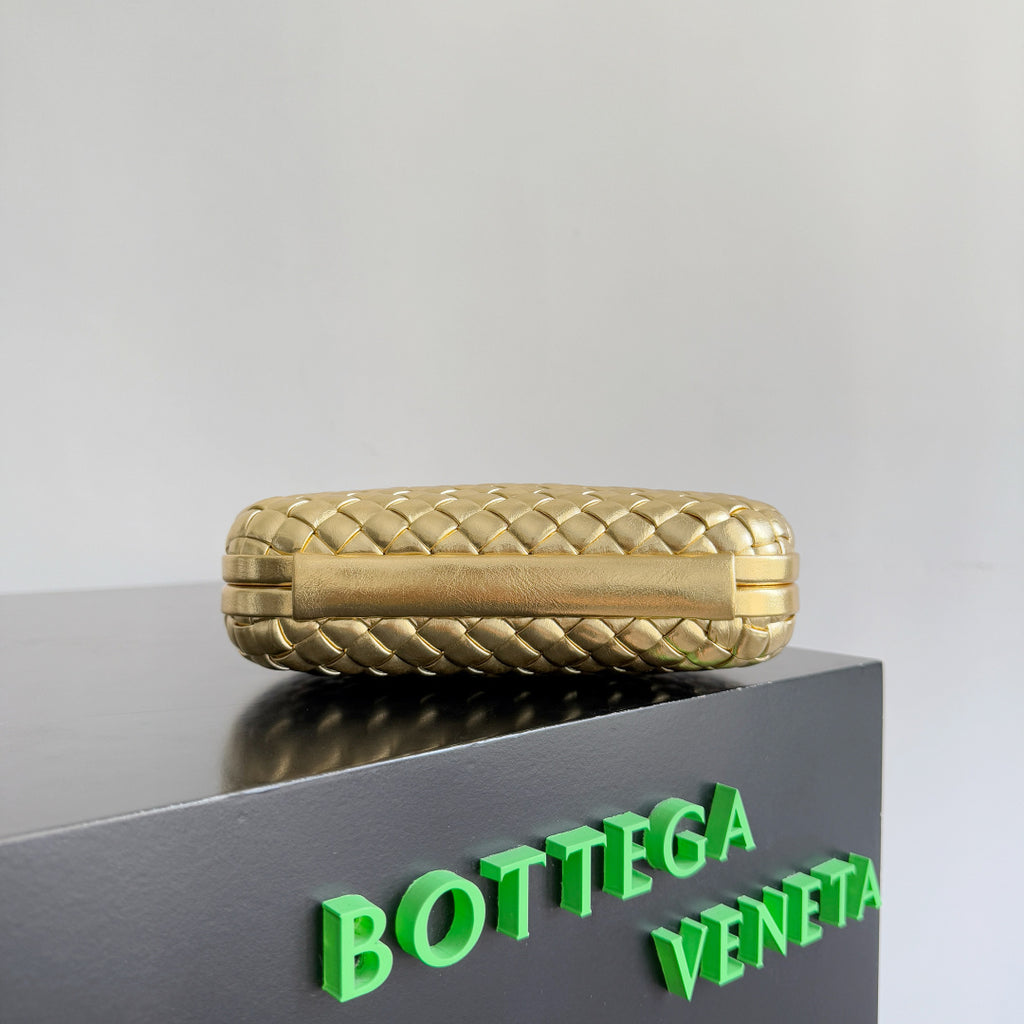 Bottega Veneta 826183 Gold Designer Handbag - detail image 2