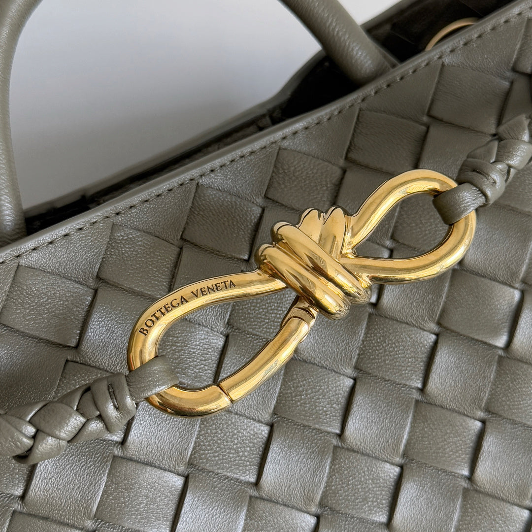 Bottega Veneta 743568 Silver Designer Handbag Edition 9 - detail image 6