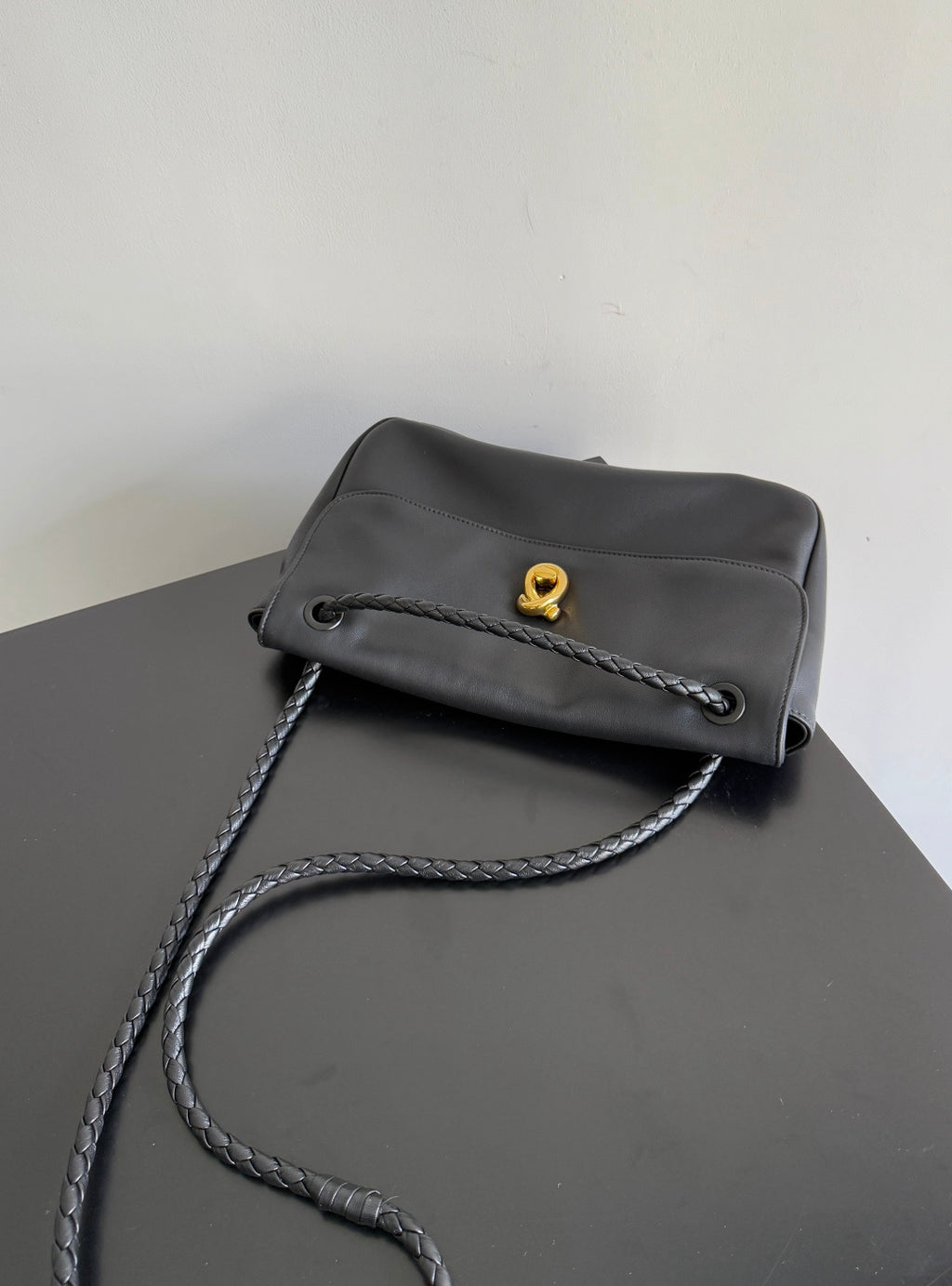 Bottega Veneta 836296 Black Designer Handbag - detail image 6