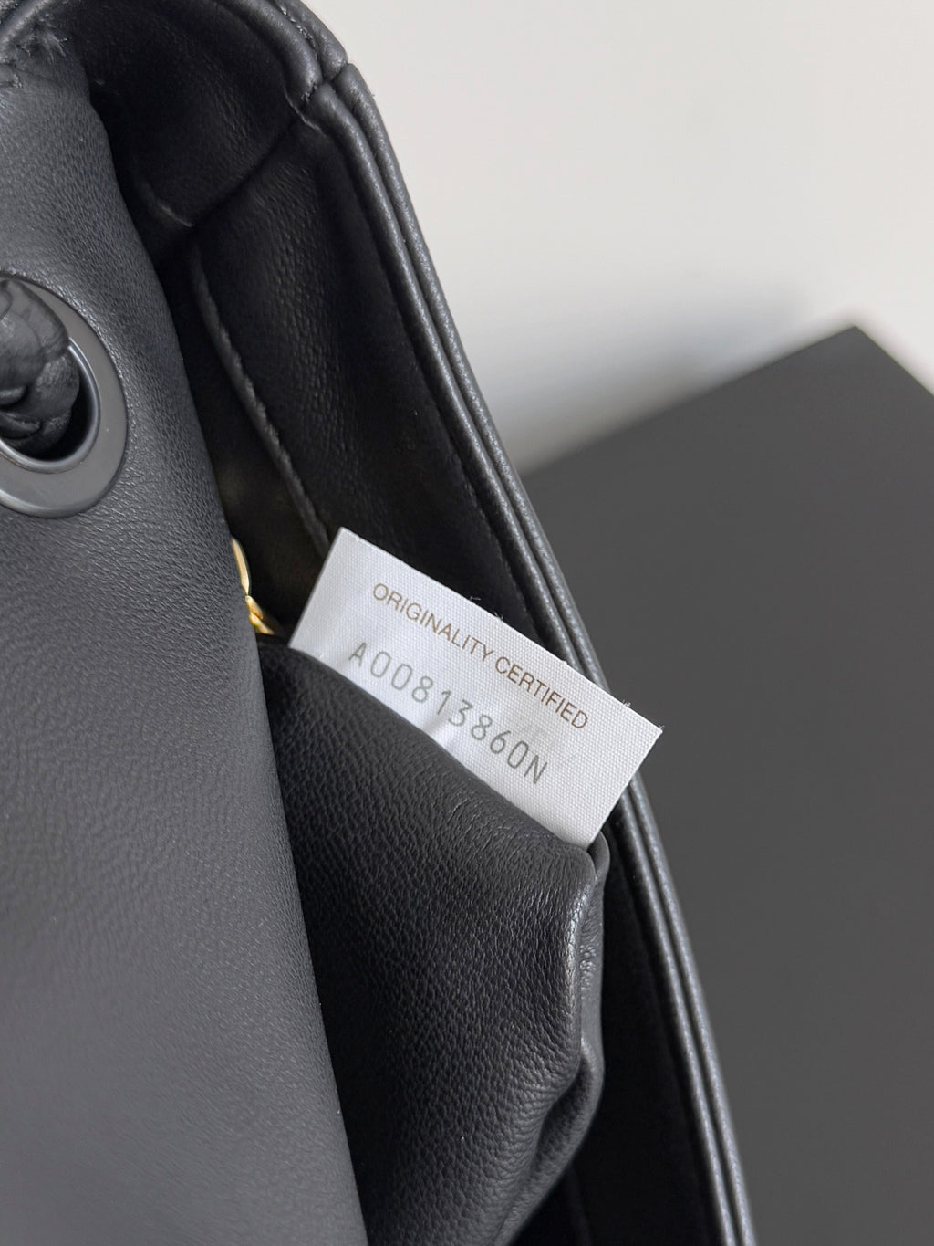 Bottega Veneta 836296 Black Designer Handbag - detail image 8