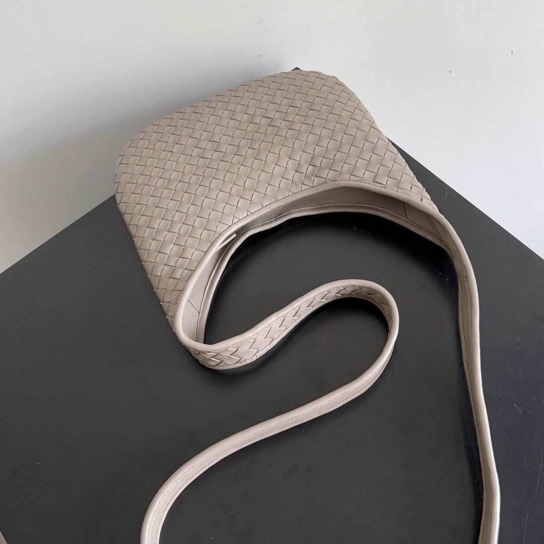 Bottega Veneta 836918 Silver Designer Handbag - detail image 3