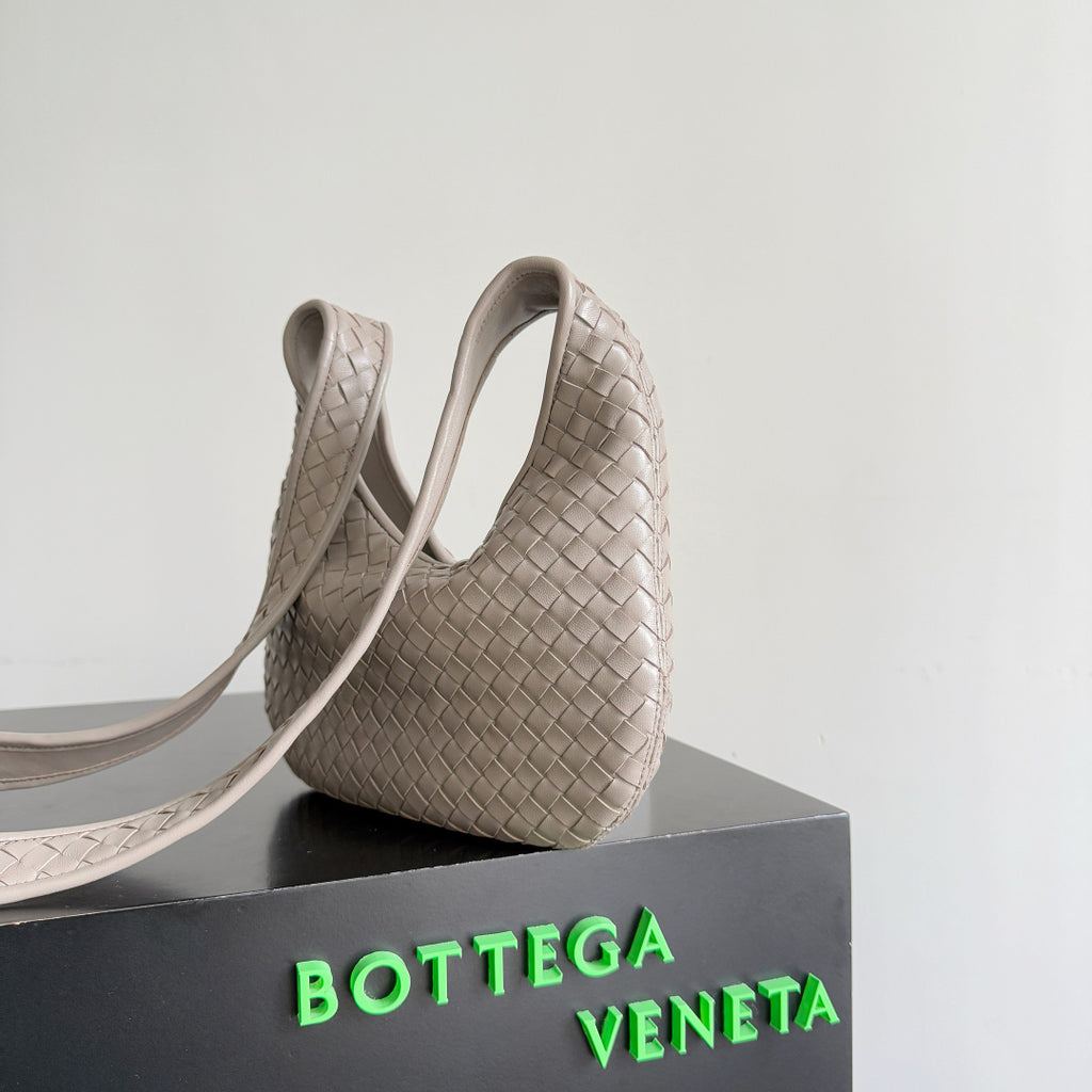 Bottega Veneta 836918 Silver Designer Handbag - detail image 2