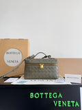 Bottega Veneta Black Designer Handbag Edition 394