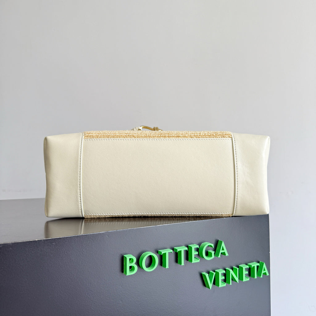 Bottega Veneta 743572 Silver Card Holder - detail image 4