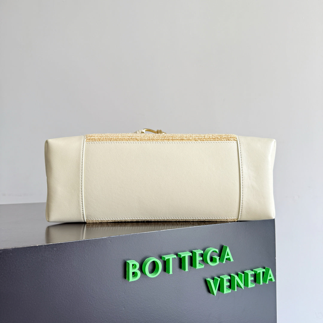 Bottega Veneta 743572 Silver Card Holder - detail image 4