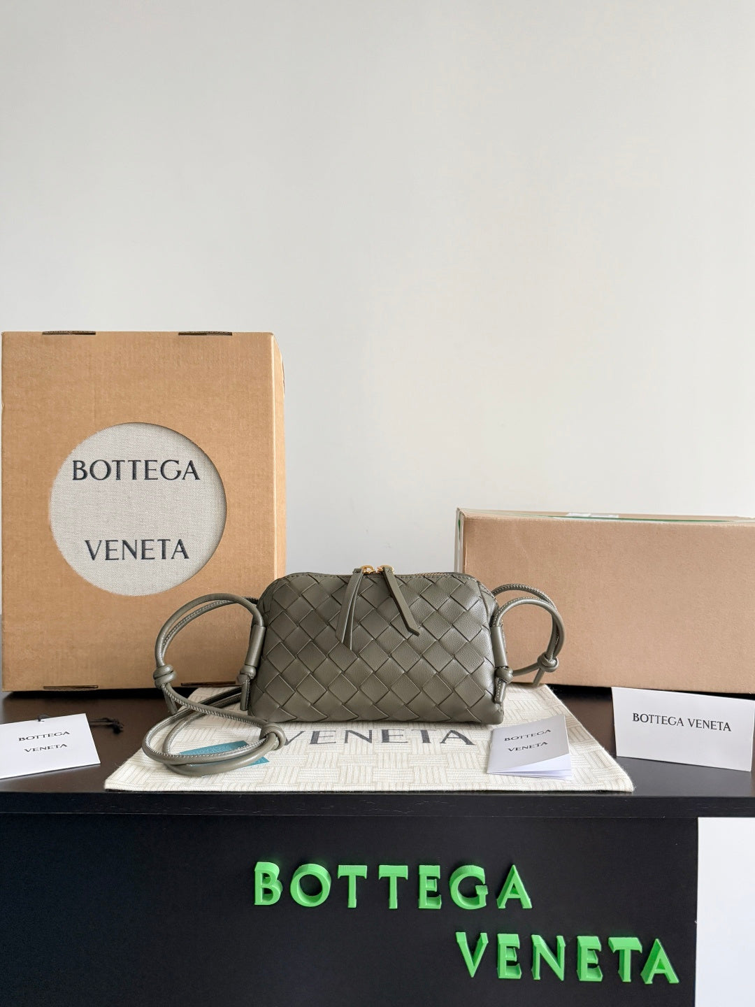 Bottega Veneta Black Designer Handbag Edition 396