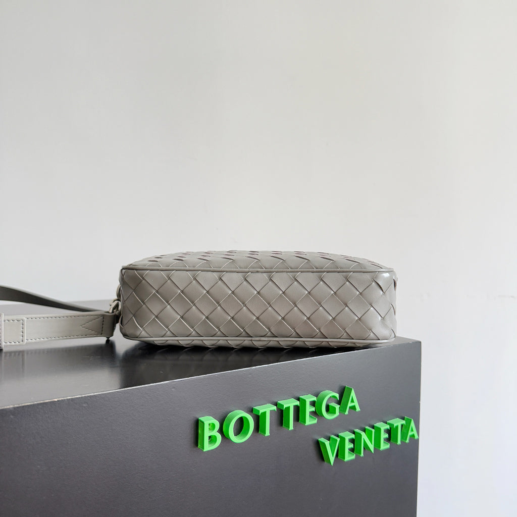 Bottega Veneta 755923 Gray Designer Handbag - detail image 3