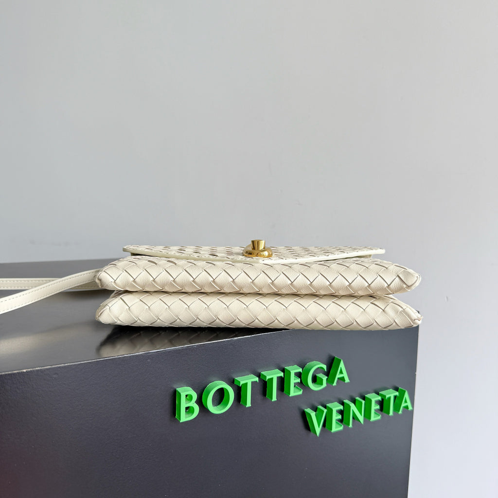 Bottega Veneta 817191 Silver Tote Bag - detail image 4