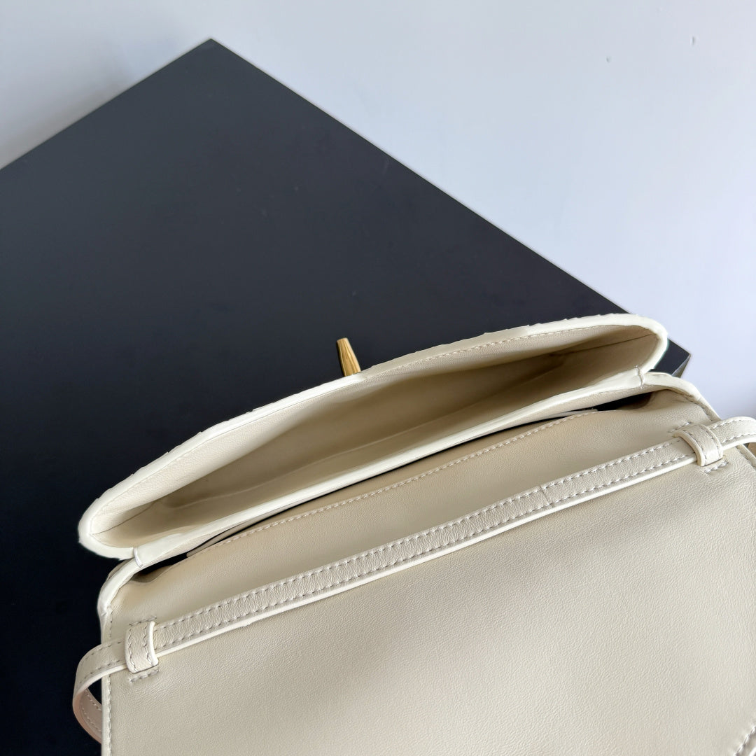 Bottega Veneta 817191 Silver Tote Bag - detail image 9