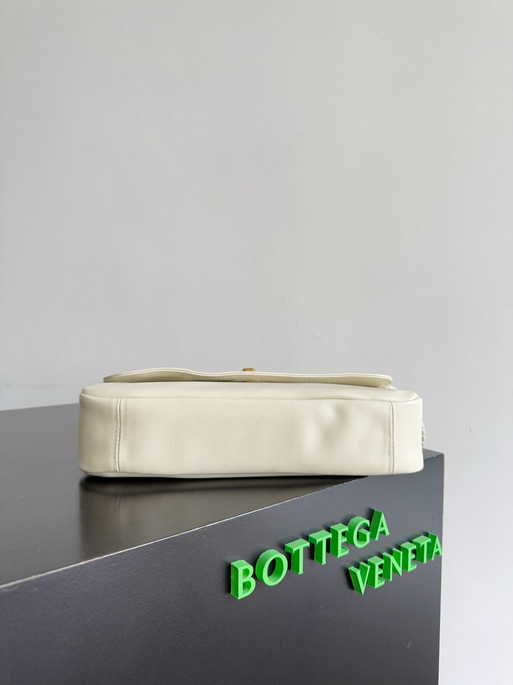 Bottega Veneta 836296 Silver Designer Handbag - detail image 5