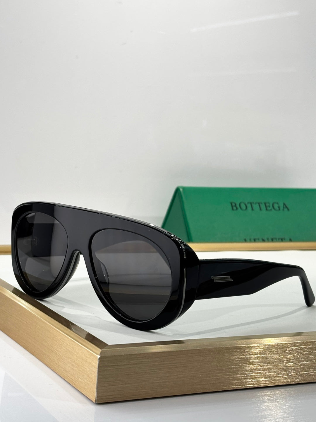 Bottega Veneta BV1362S Black & Brown Designer Sunglasses 58-17-130 mm - detail image 7