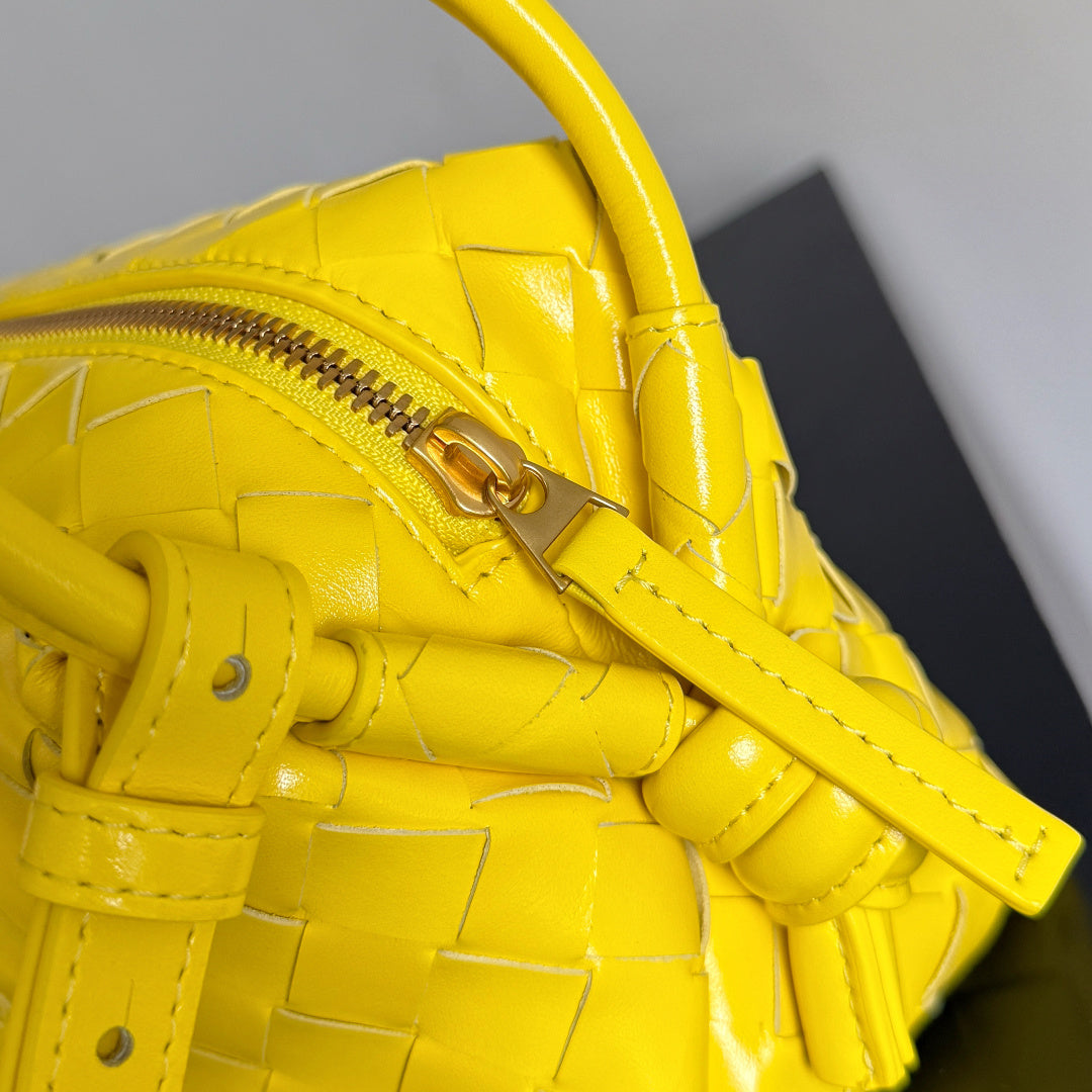 Bottega Veneta 796615 Yellow Designer Handbag - detail image 4