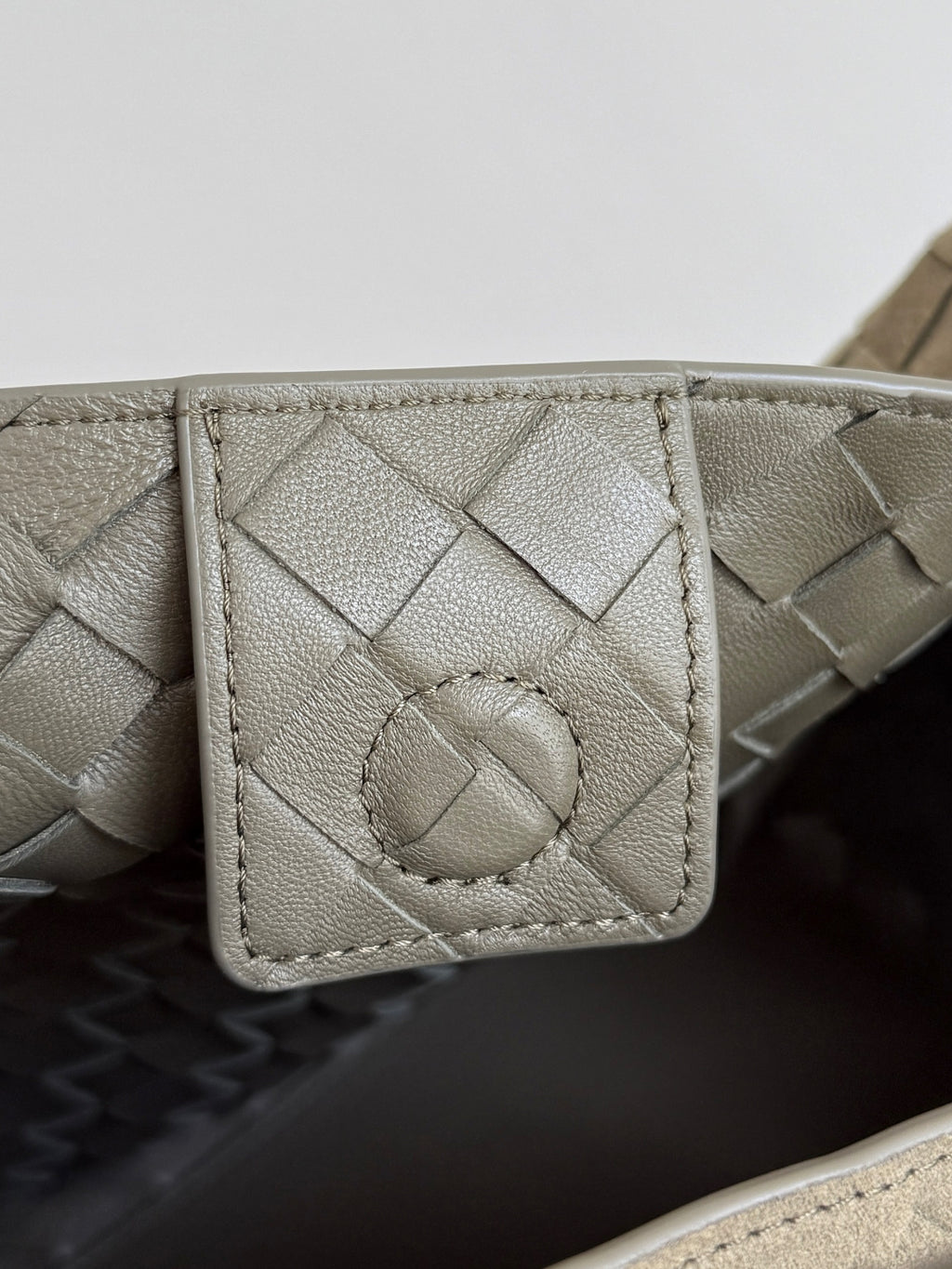 Bottega Veneta 796571 Brown Designer Handbag - detail image 6