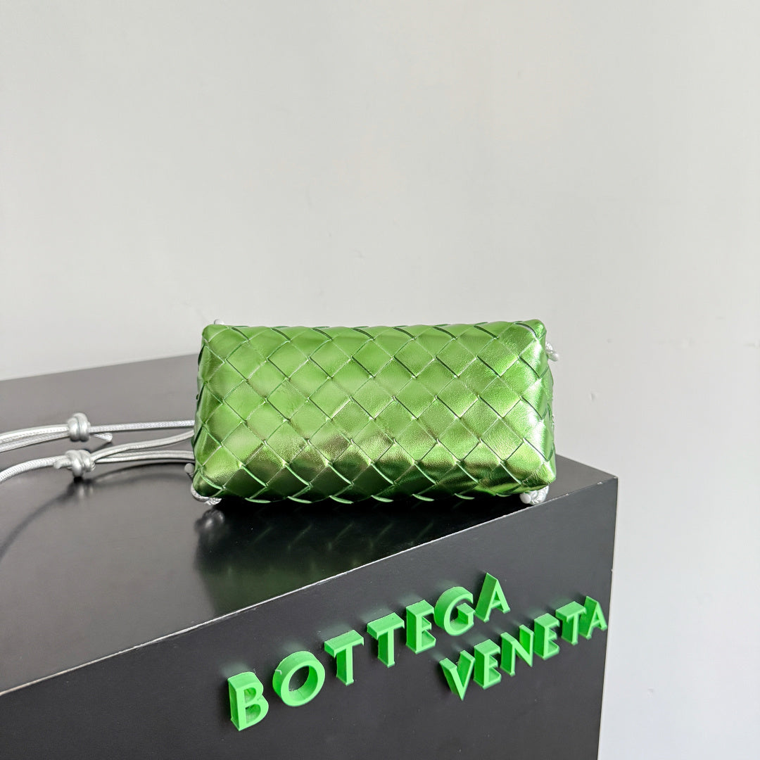 Bottega Veneta 794258 Green Pouch Bag - detail image 3