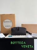 Bottega Veneta Black Designer Handbag Edition 401