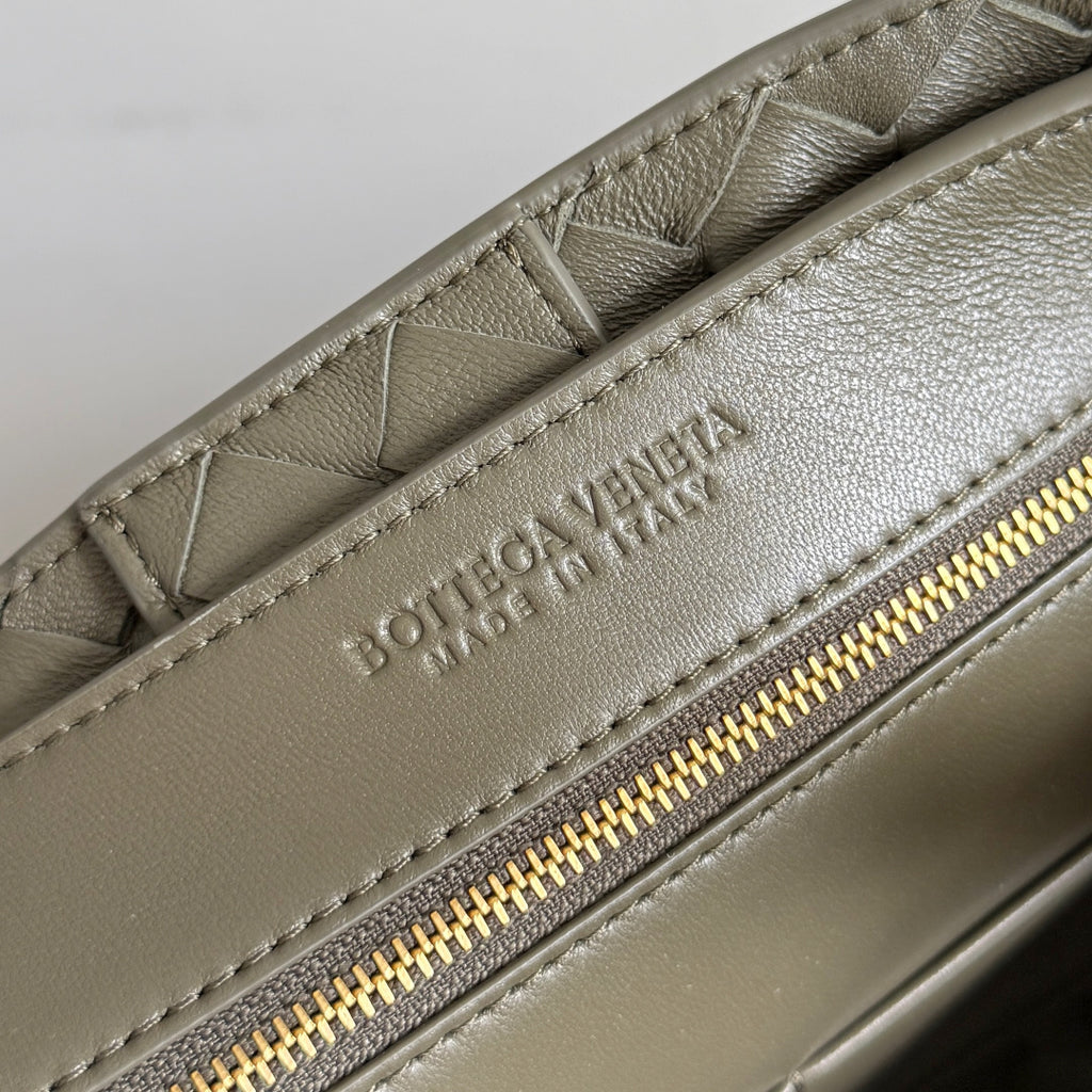 Bottega Veneta 743572 Silver Designer Handbag - detail image 7