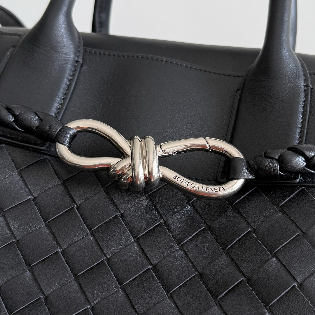 Bottega Veneta 827066 Black Designer Handbag - detail image 5