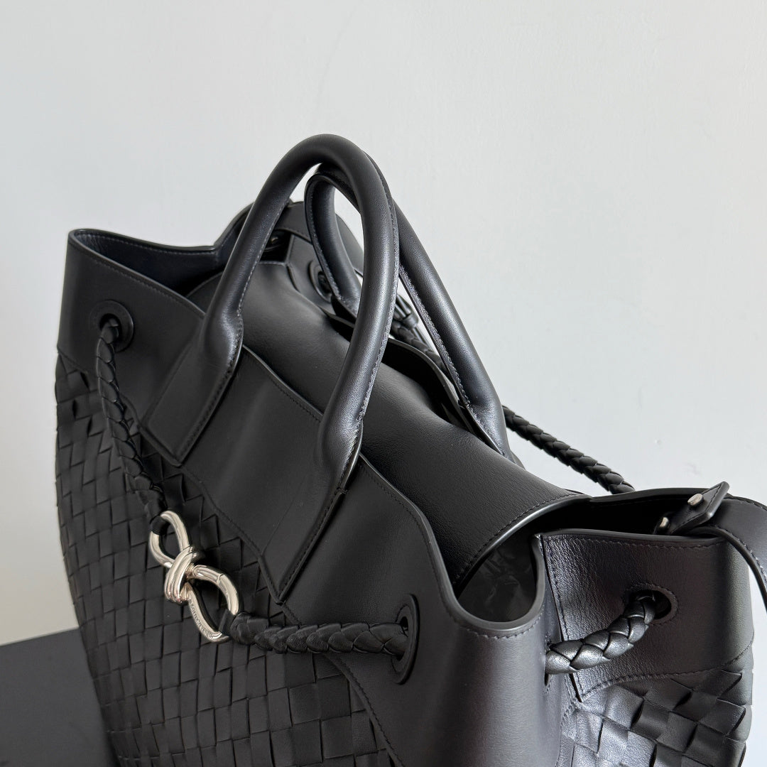 Bottega Veneta 827066 Black Designer Handbag - detail image 7