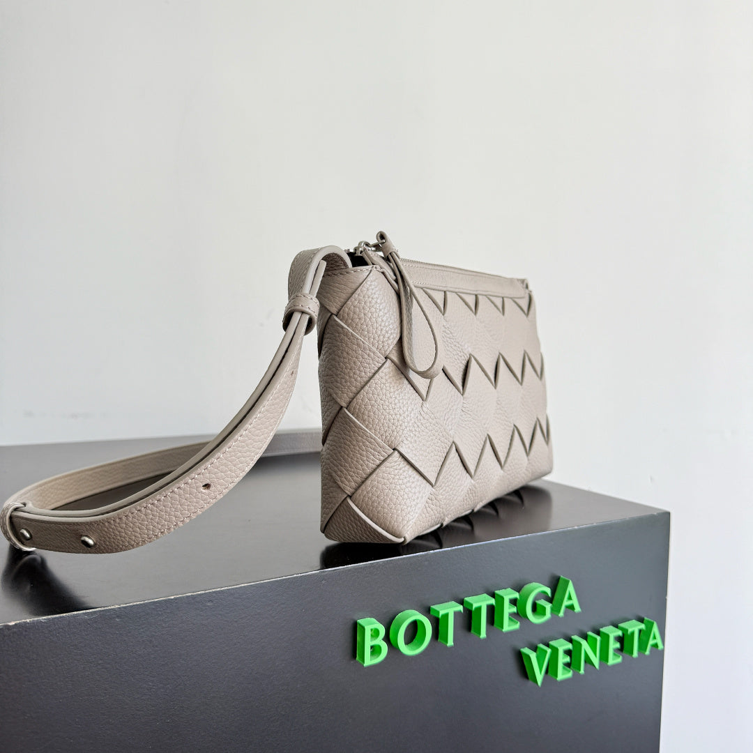 Bottega Veneta 837112 Silver Designer Handbag - detail image 2