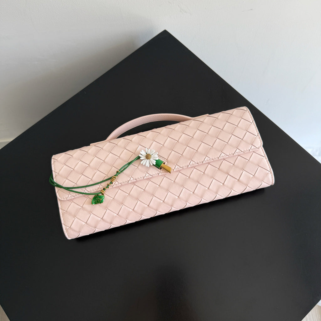 Bottega Veneta 836810 Silver Clutch Bag - detail image 6