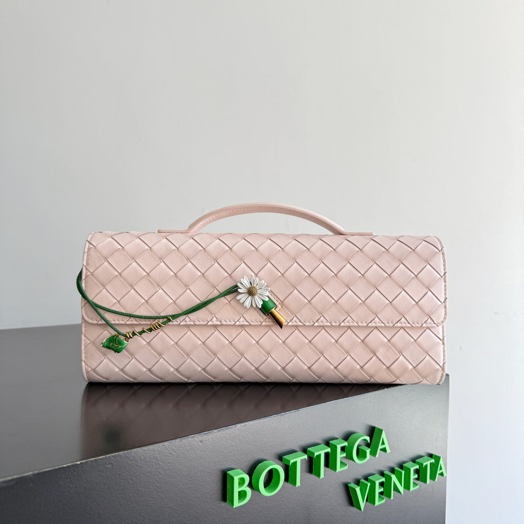 Bottega Veneta 836810 Silver Clutch Bag