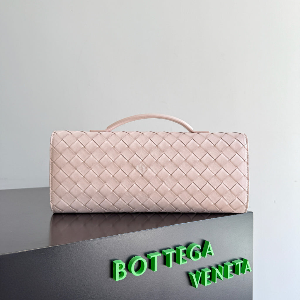 Bottega Veneta 836810 Silver Clutch Bag - detail image 3