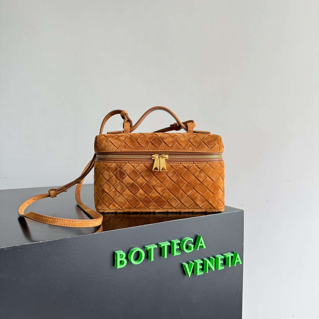 Bottega Veneta 789109 Orange Designer Handbag Edition 2