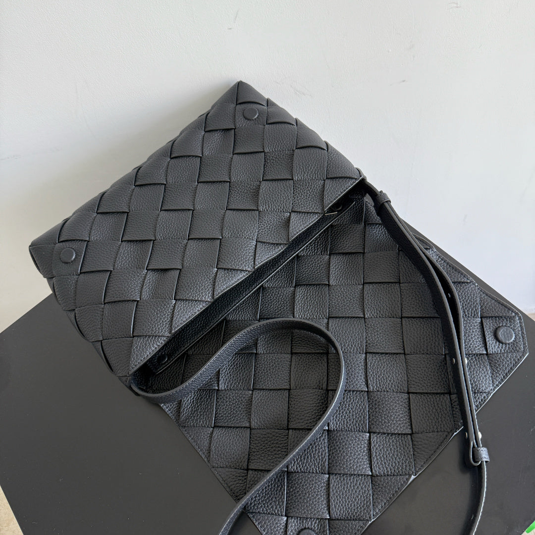 Bottega Veneta 815796 Black Designer Handbag Edition 2 - detail image 5