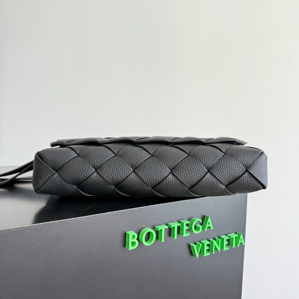 Bottega Veneta 815796 Black Designer Handbag Edition 2 - detail image 4