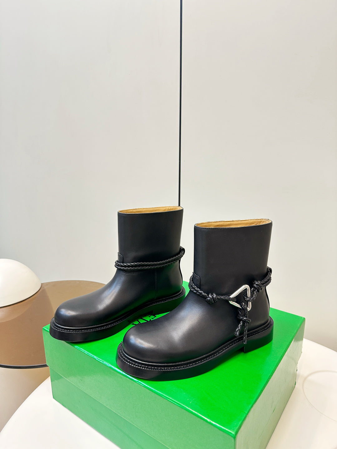 Bottega Veneta Black & Green Designer Shoes EU 35-40 - detail image 3