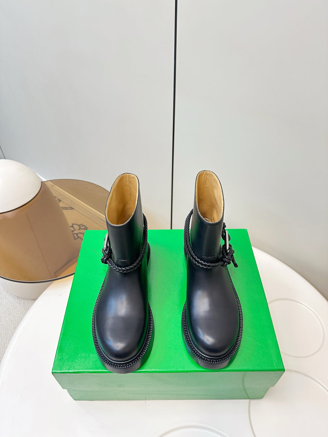 Bottega Veneta Black & Green Designer Shoes EU 35-40