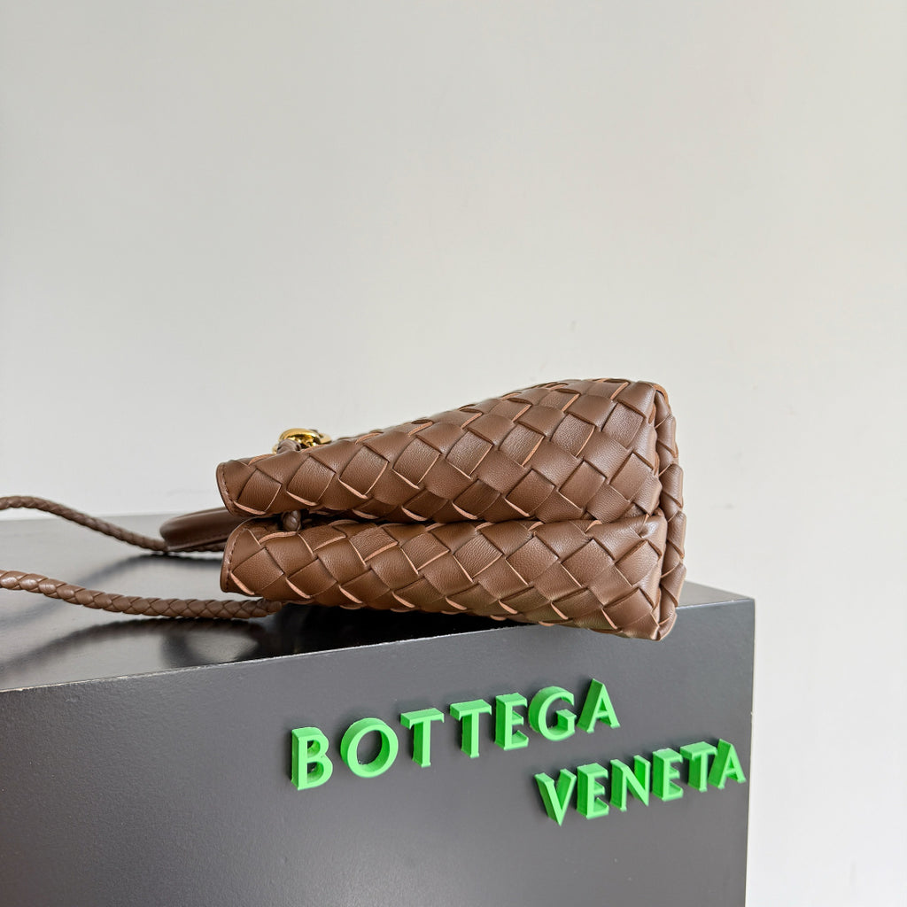 Bottega Veneta 743568 White Designer Handbag Edition 2 - detail image 3