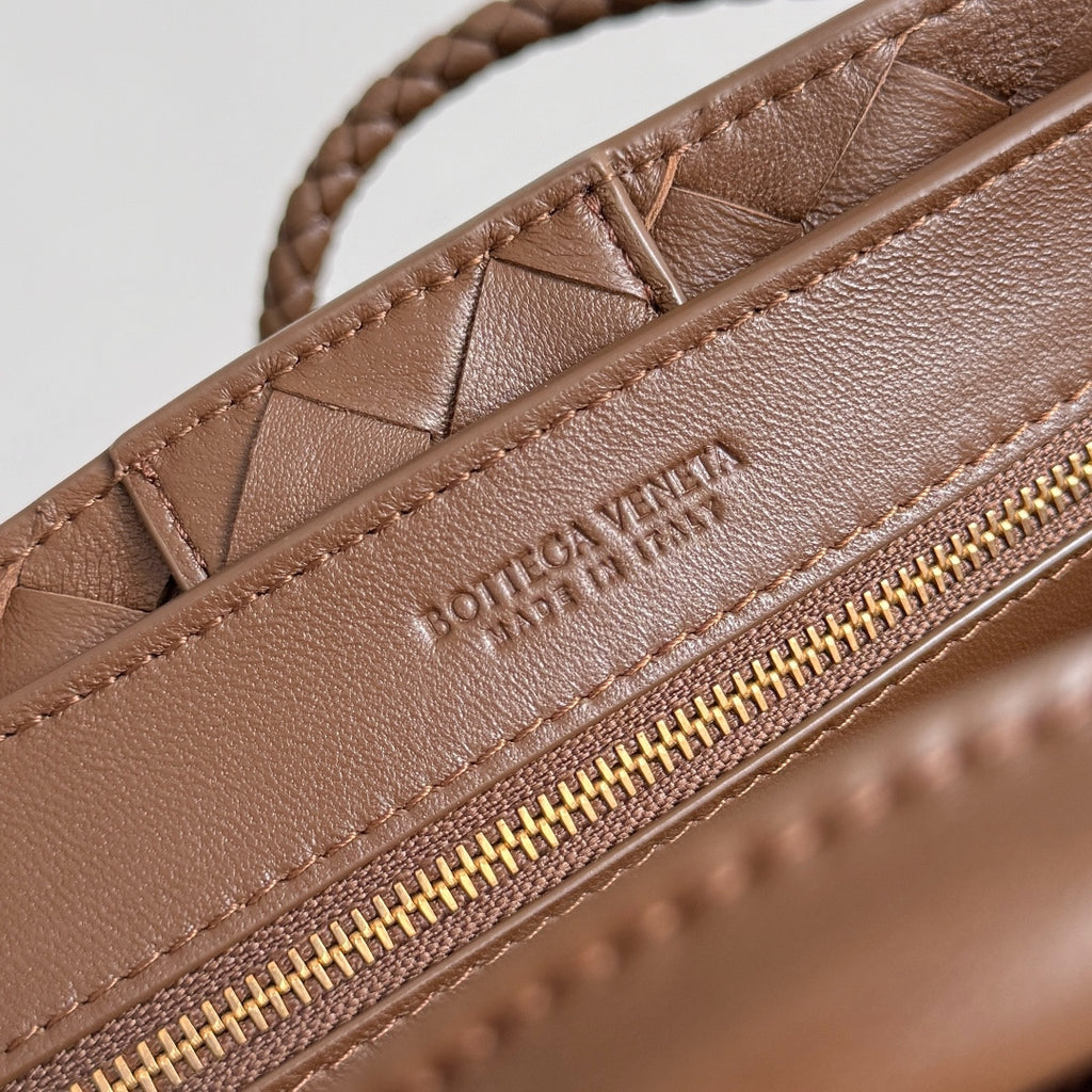 Bottega Veneta 743568 White Designer Handbag Edition 2 - detail image 7