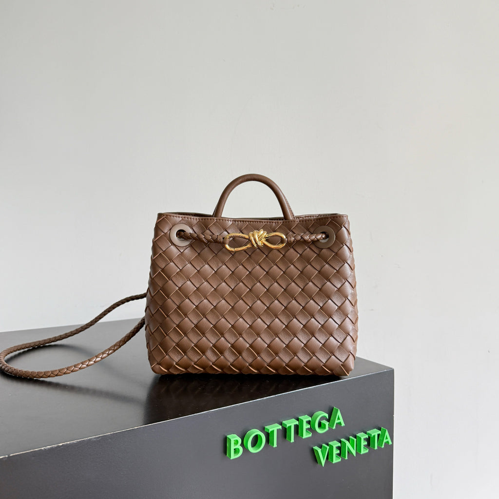 Bottega Veneta 743568 White Designer Handbag Edition 2