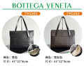 Bottega Veneta Black Designer Handbag Edition 83