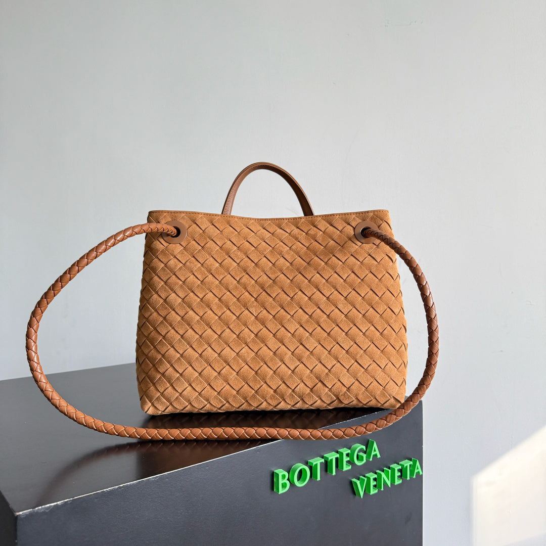 Bottega Veneta 743572 Orange Designer Handbag - detail image 3