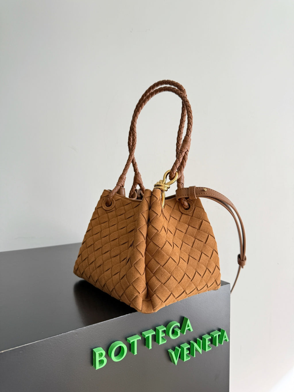 Bottega Veneta 796569 Brown Designer Handbag - detail image 2
