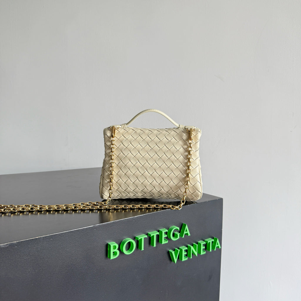 Bottega Veneta 843800 Silver Chain Bag - detail image 2