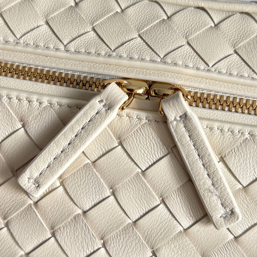 Bottega Veneta 843800 Silver Chain Bag - detail image 5