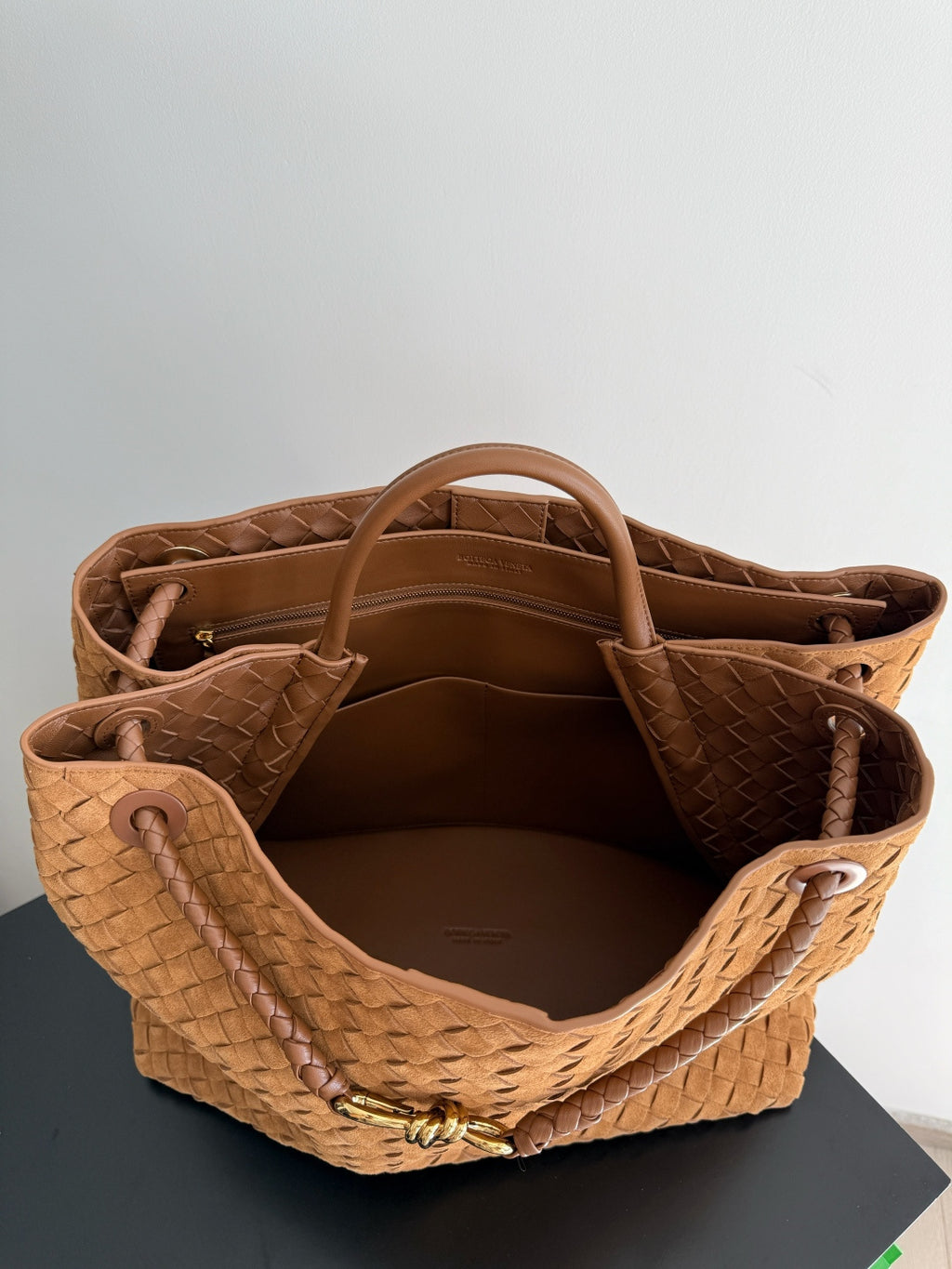 Bottega Veneta 743575 Orange Designer Handbag - detail image 9